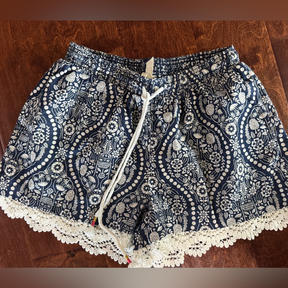 Matilda Jane/Joanna Gaines Shorts